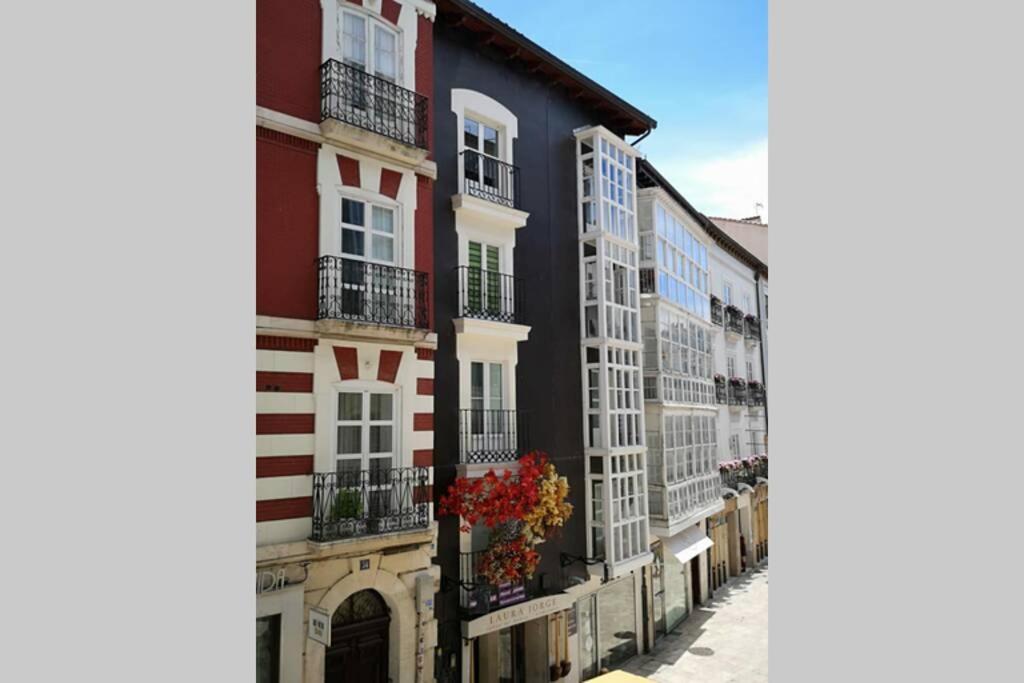 Tu Hogar En El Camino. Burgos Centro. Vut. Wifi Apartment Exterior foto
